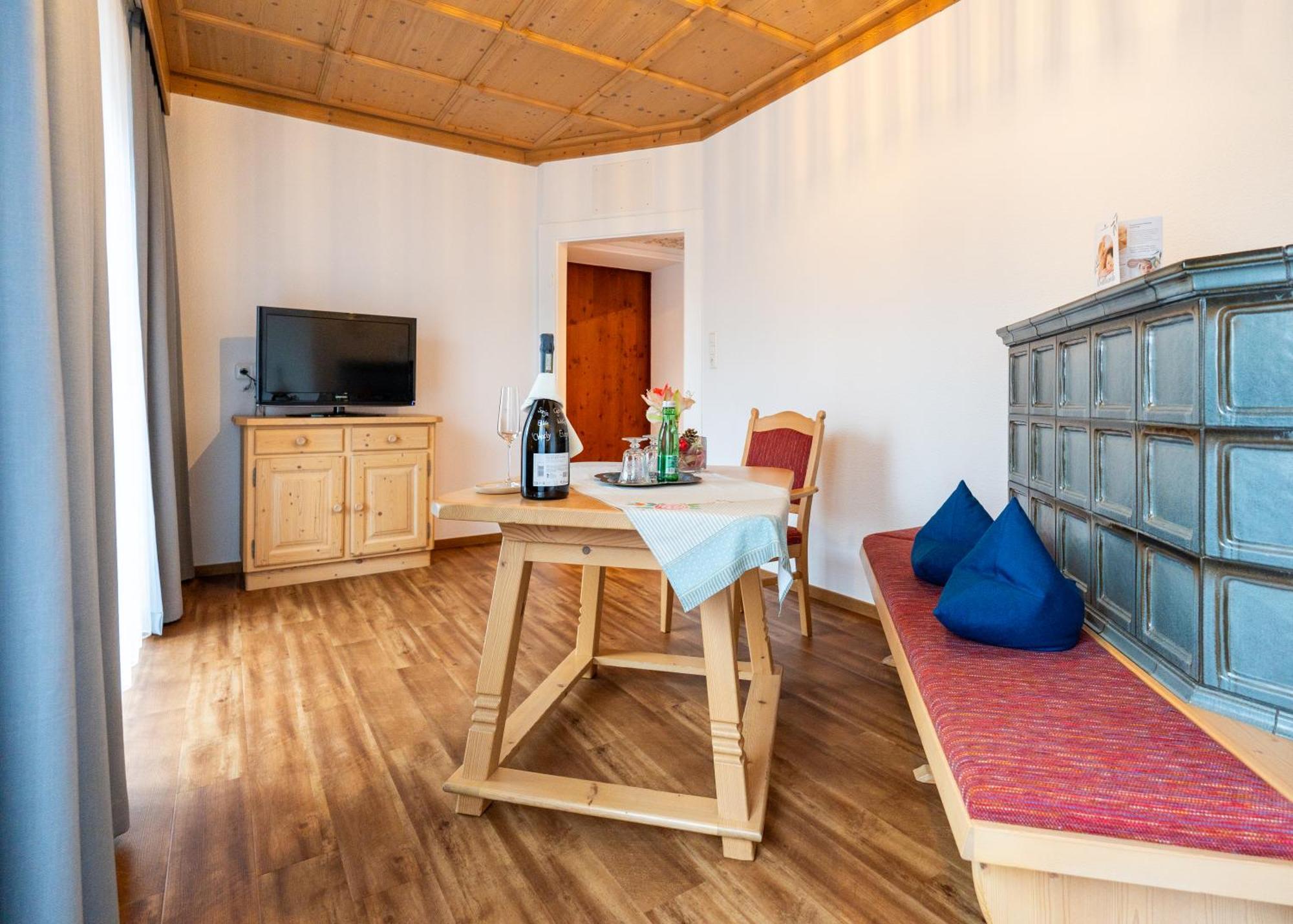 Hotel Krone Tirol