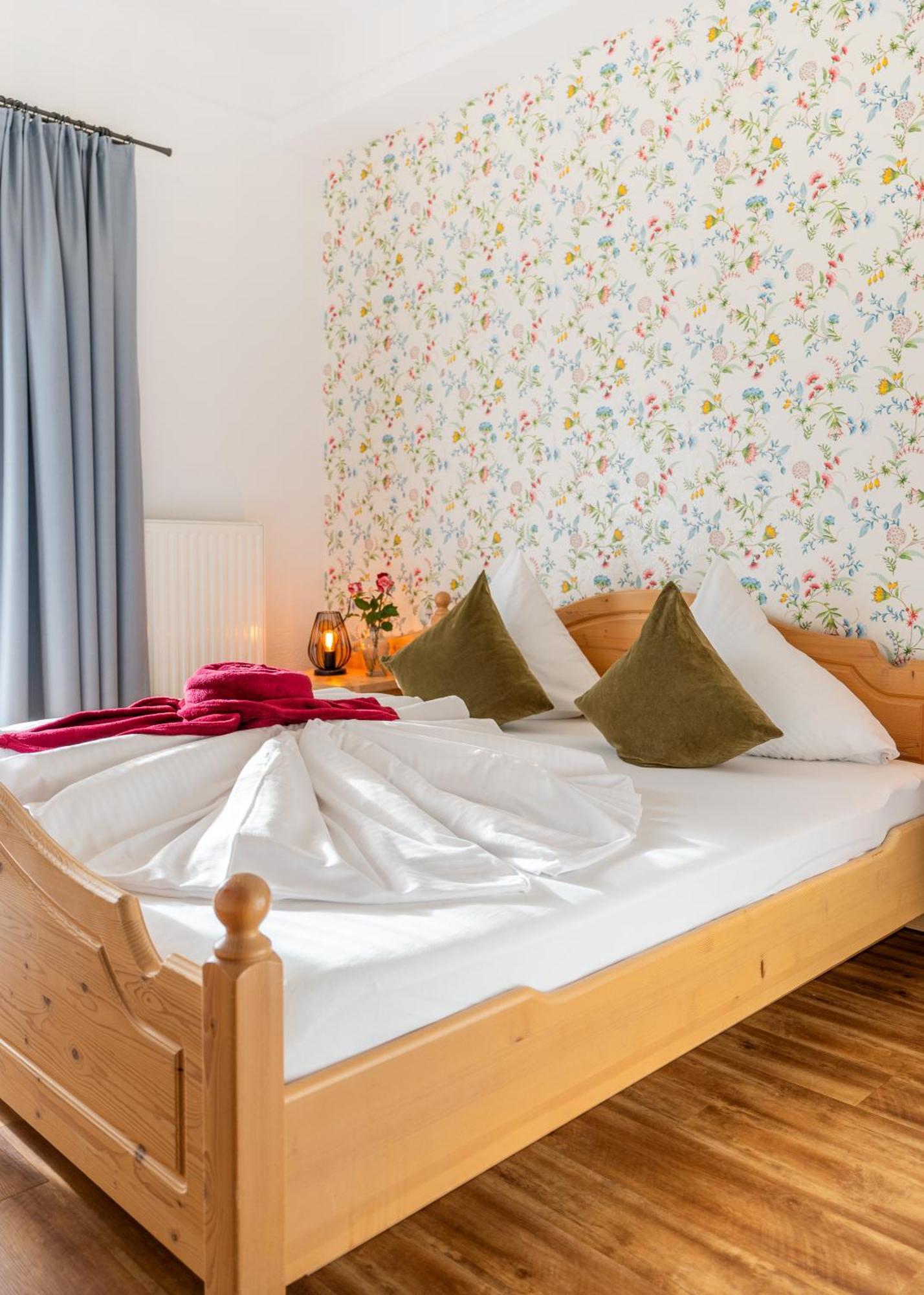 Krone Tirol Hotel